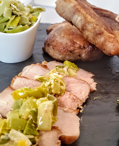 Springtime Pork Chops with Creamy Leeks and Asparagus - DeBragga